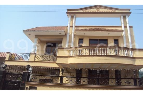 2 BHK House 200 Sq. Meter for Sale in Sector 99 Noida