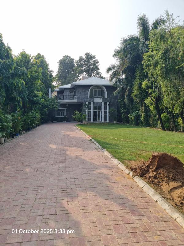 5 BHK 1000 Sq.ft. Farm House for Sale in Vasant Kunj, Delhi