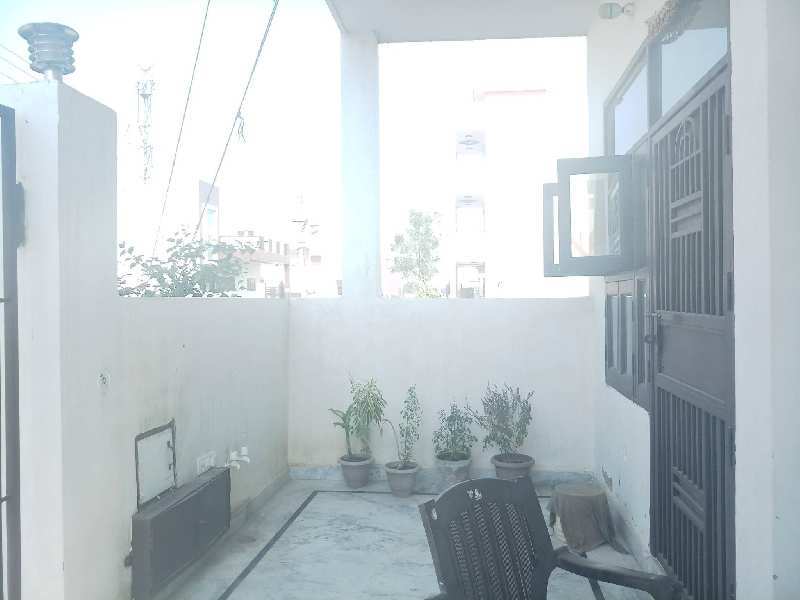 2 BHK House 1000 Sq. Yards for Rent in