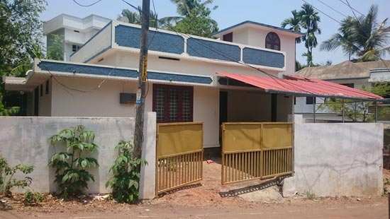 2 BHK House & Villa 1000 Sq.ft. for Sale in Thondayad, Kozhikode