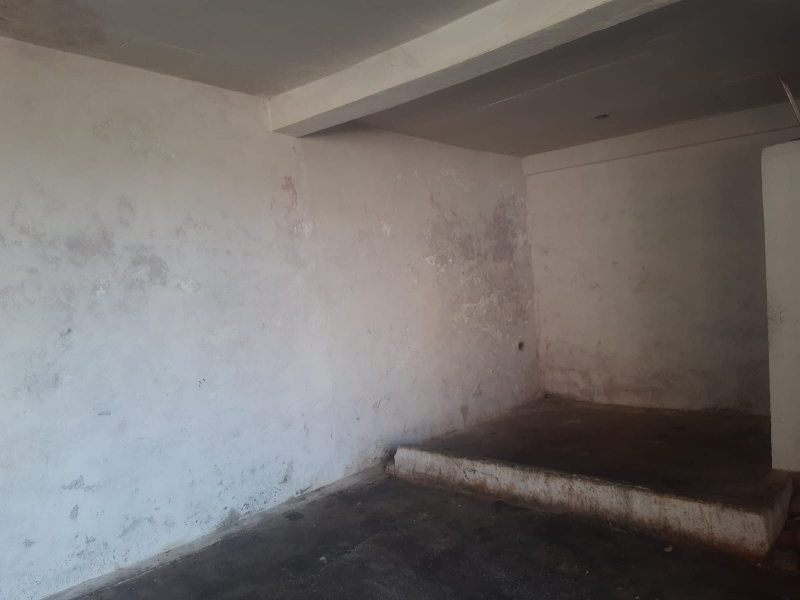  14000 Sq.ft. Commercial Land for Sale in Hansari, Jhansi