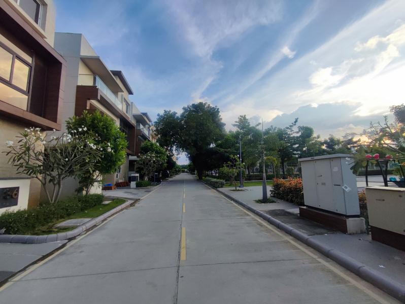 4 BHK 4049 Sq.ft. Villa for Sale in Tellapur, Hyderabad