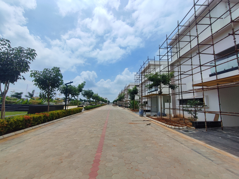 4 BHK 5000 Sq.ft. Villa for Sale in Mokila, Hyderabad