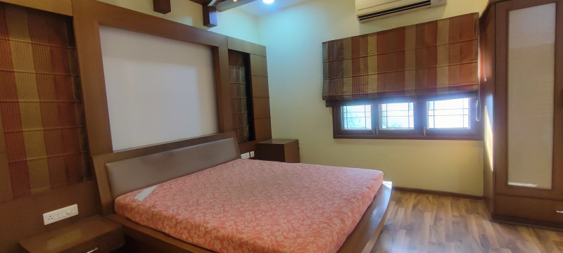 4 BHK 3000 Sq.ft. Villa for Sale in HITEC City, Hyderabad