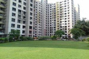 2 BHK Flat for Rent in Tangra, Kolkata