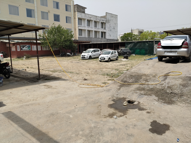  Commercial Land 1200 Sq. Yards for Rent in Fatehabad Road, Fatehabad Road, Agra