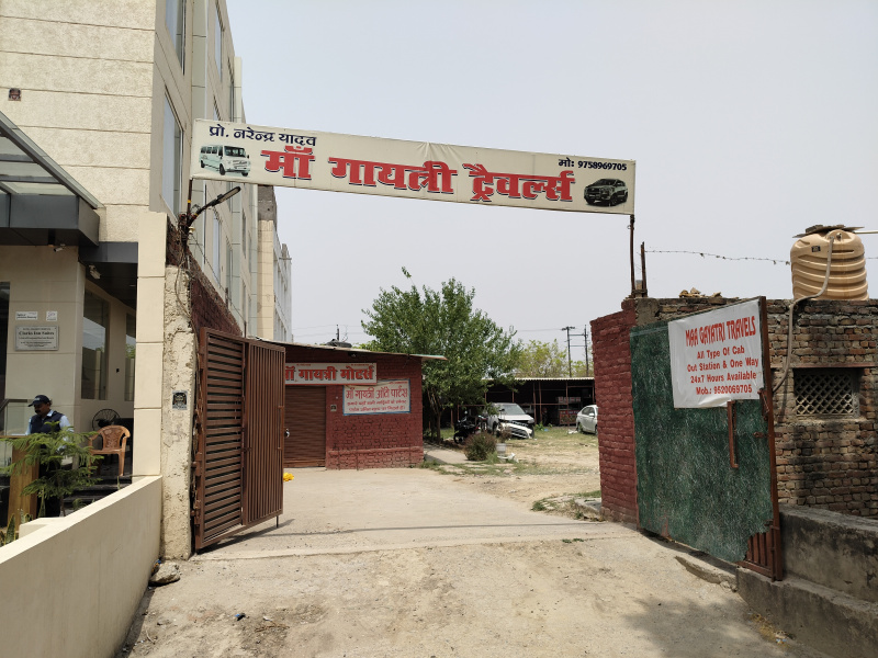 Commercial Land 1200 Sq. Yards for Rent in Fatehabad Road, Fatehabad Road, Agra