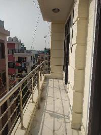 3 BHK Builder Floor for Rent in Chattarpur Extension, Delhi