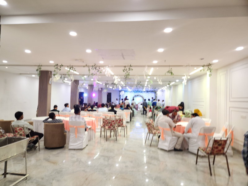  16000 Sq.ft. Hotels for Sale in Fatehabad Road, Agra