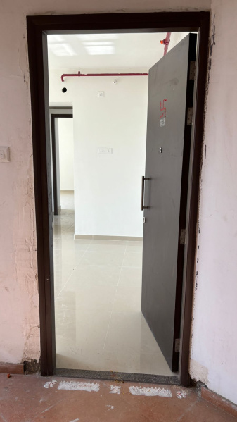 1 BHK Apartment 600 Sq.ft. for Sale in Kasar Vadavali, Thane