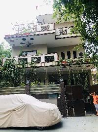 6 BHK House for Sale in Block C Palam Vihar, Gurgaon