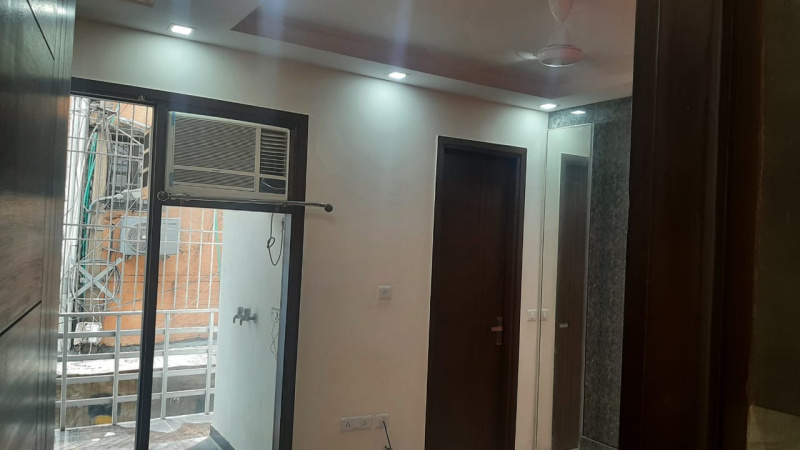 2 BHK 100 Sq.ft. Builder Floor for Rent in Lajpat Nagar I, Delhi