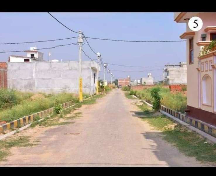  Residential Plot 700 Sq. Yards for Sale in Tilapta Village, Greater Noida