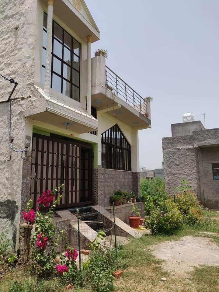  Residential Plot 700 Sq. Yards for Sale in Tilapta Village, Greater Noida