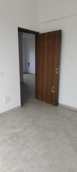 2 BHK Apartment 725 Sq.ft. for Rent in Goregaon Station, Goregaon East, Mumbai