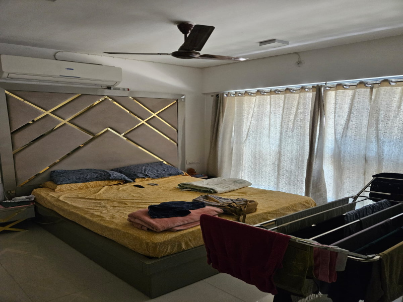 2 BHK Apartment 723 Sq.ft. for Sale in MHB Colony, Borivali West, Mumbai
