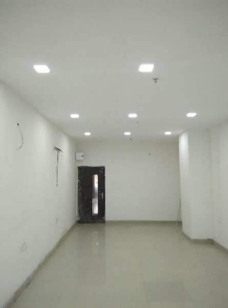 Office Space 548 Sq.ft. for Rent in