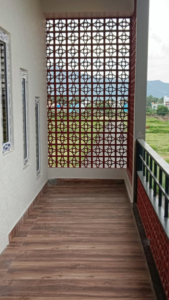 3 BHK 2100 Sq.ft. Villa for Sale in Adukkamparai, Vellore