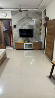 2 BHK Flat for Sale in Mg Road, Mumbai