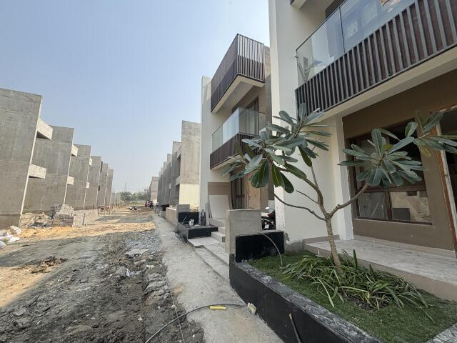 7 BHK 3267 Sq.ft. Villa for Sale in Joka, Kolkata