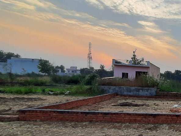 Residential Plot 150 Sq. Yards for Sale in Simbhaoli, Hapur