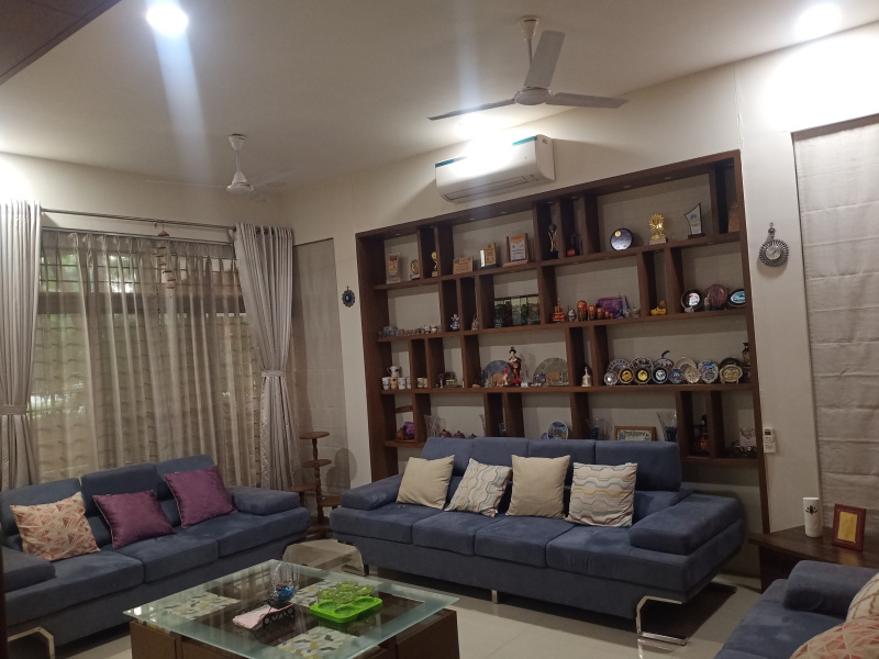 4 BHK House & Villa 5200 Sq.ft. for Sale in Ahme West, Ahmedabad