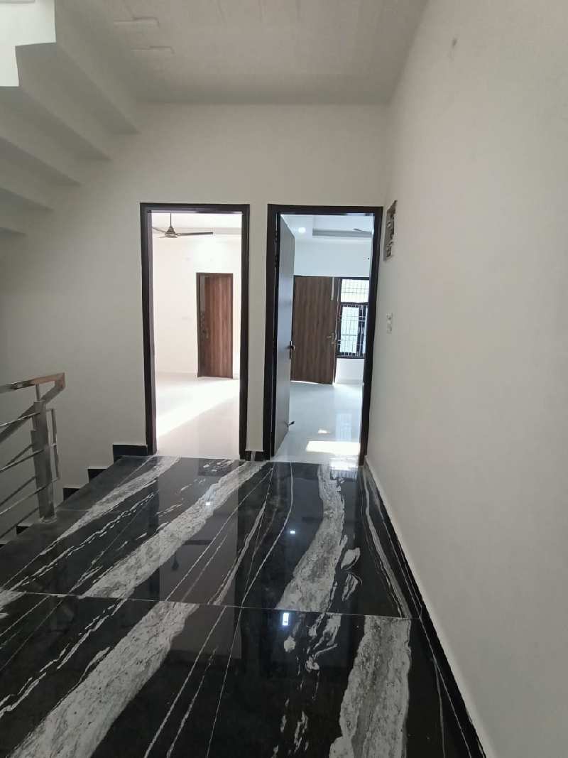 4 BHK House 2100 Sq.ft. for Sale in Sector 10 Greater Noida West