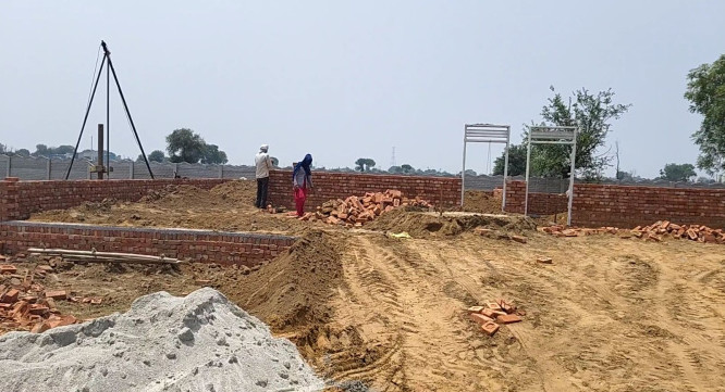  Commercial Land 100 Sq. Yards for Sale in Atrauli, Aligarh