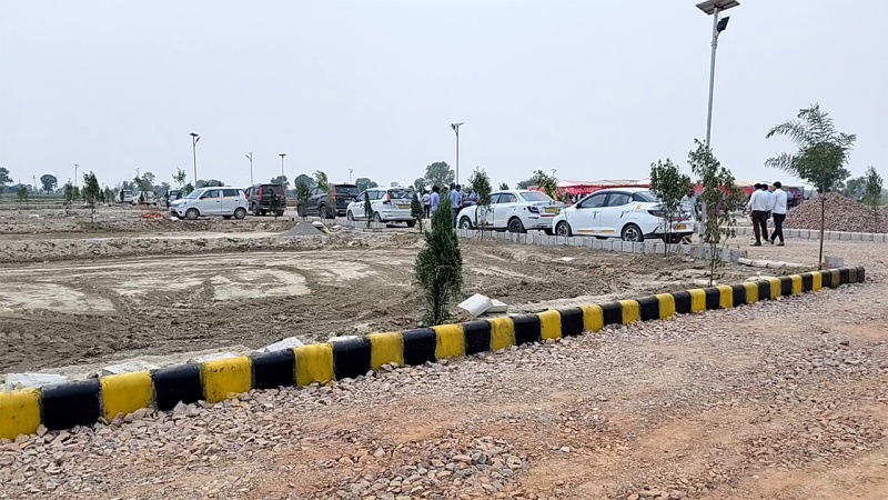  Residential Plot 50 Sq. Yards for Sale in Yamuna Expressway, Greater Noida