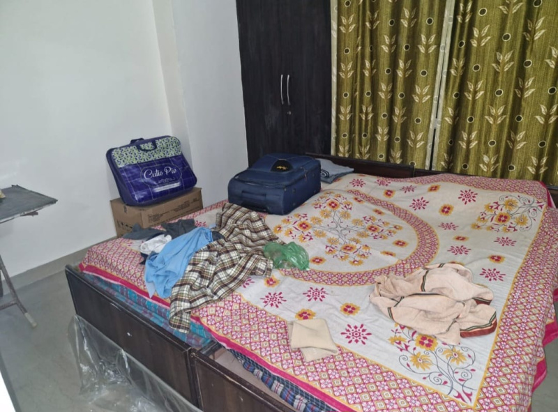 2 BHK Apartment 1230 Sq.ft. for Rent in Crossing Republik, Ghaziabad