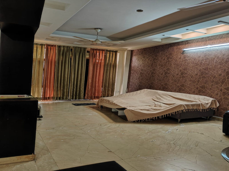 2 BHK Apartment 1250 Sq.ft. for Rent in Crossing Republik, Ghaziabad