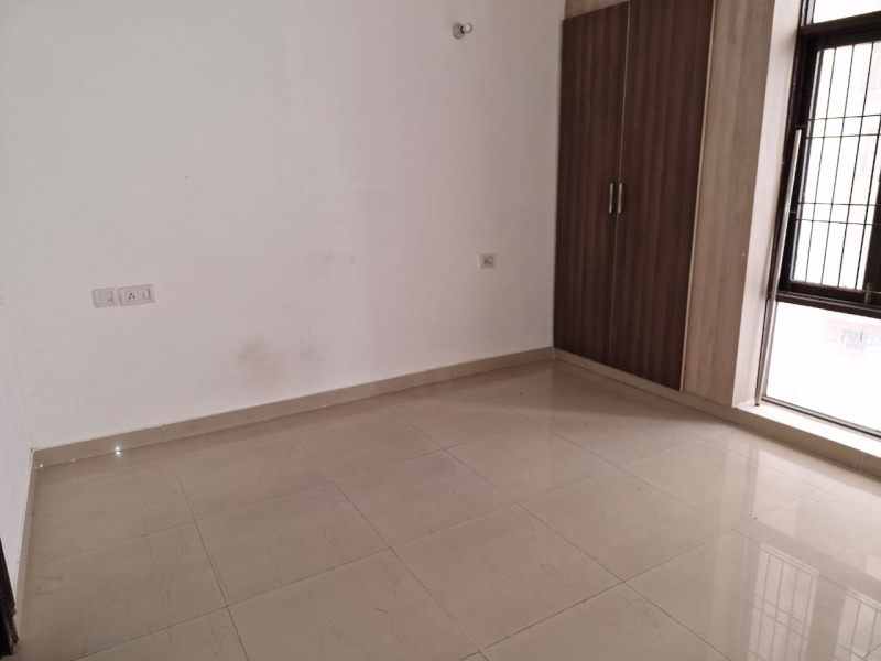 4 BHK Apartment 1880 Sq.ft. for Rent in Gaur City 2 Sector 16C Greater Noida
