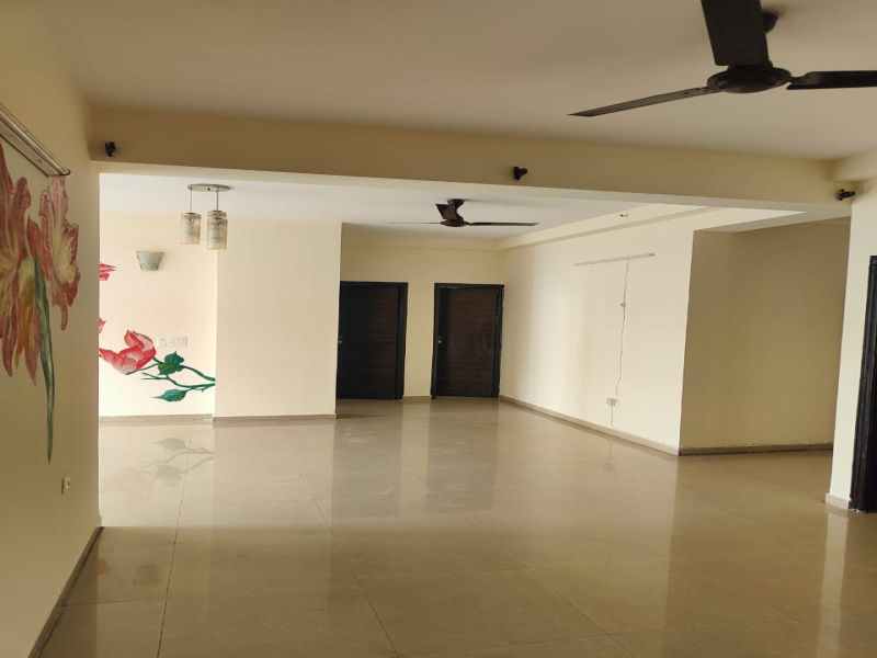 3 BHK Apartment 1725 Sq.ft. for Sale in Crossing Republik, Ghaziabad