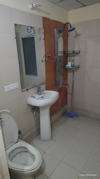 2 BHK Apartment 1225 Sq.ft. for Sale in Crossing Republik, Ghaziabad