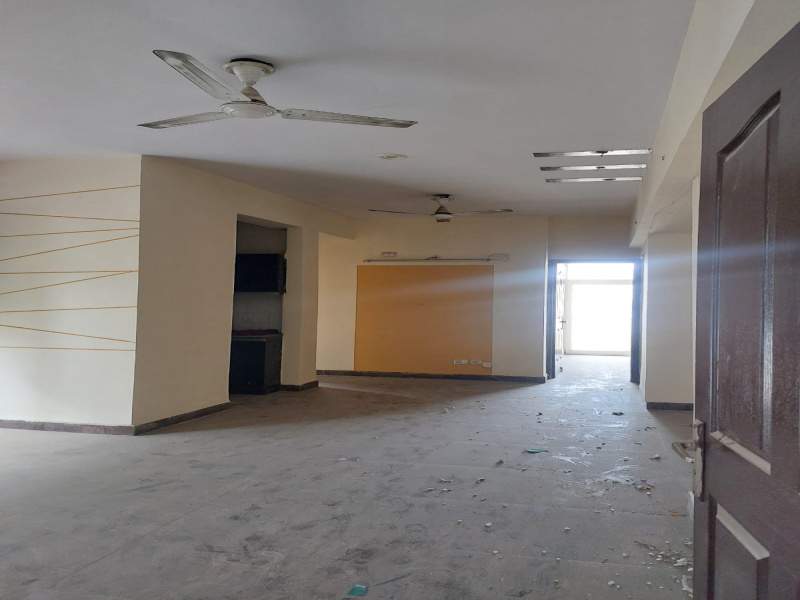 2 BHK Apartment 1680 Sq.ft. for Rent in Crossing Republik, Ghaziabad
