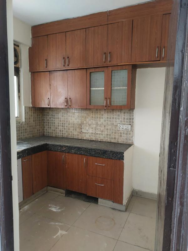 2 BHK Apartment 1050 Sq.ft. for Rent in Crossing Republik, Ghaziabad