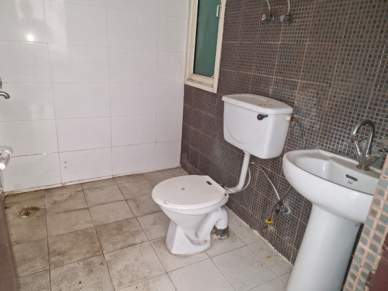 2 BHK Apartment 1250 Sq.ft. for Rent in Crossing Republik, Ghaziabad
