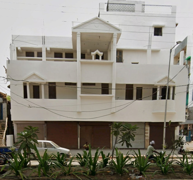 3600 Sq.ft. Showroom for Rent in Madan Mahal, Jabalpur