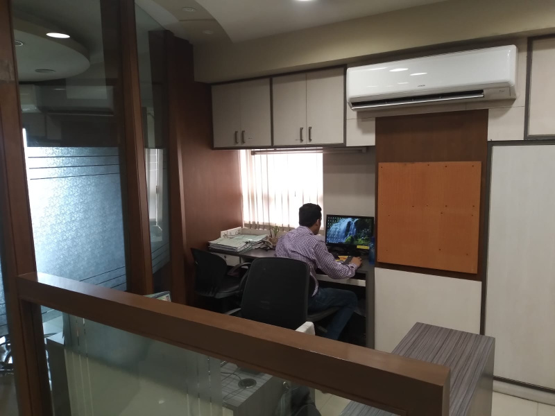  2230 Sq.ft. Office Space for Rent in Shakespeare Sarani, Kolkata