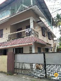 2 BHK Flat for Rent in Kaloor, Kochi