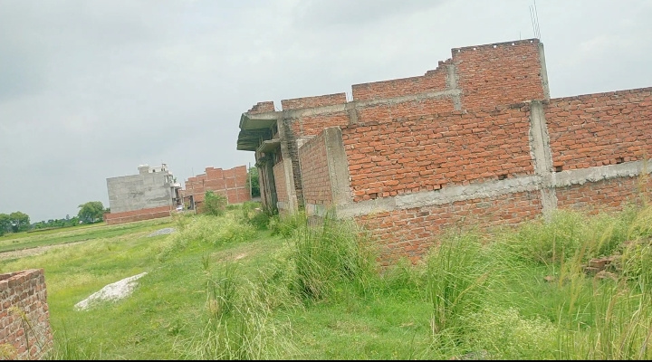  Residential Plot 3 Dismil for Sale in Rasra, Ballia