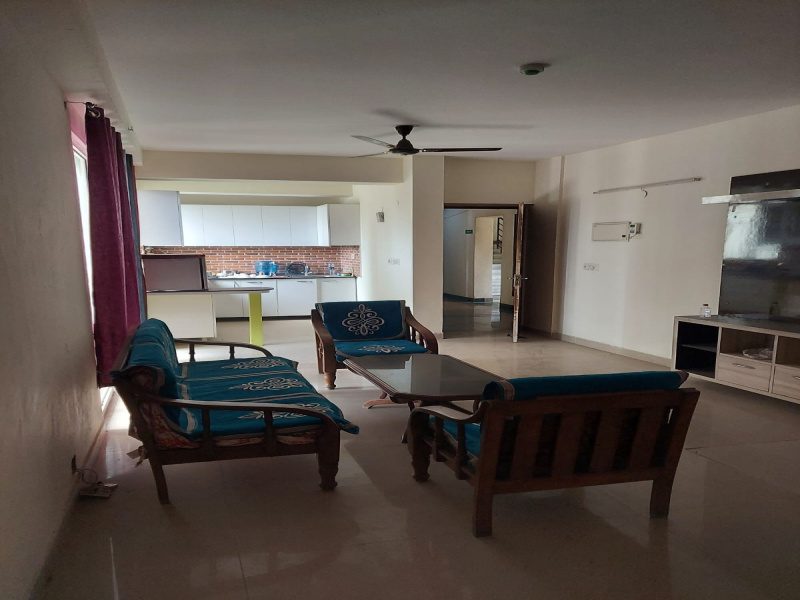 2 BHK Apartment 930 Sq.ft. for Rent in Sector 134 Noida