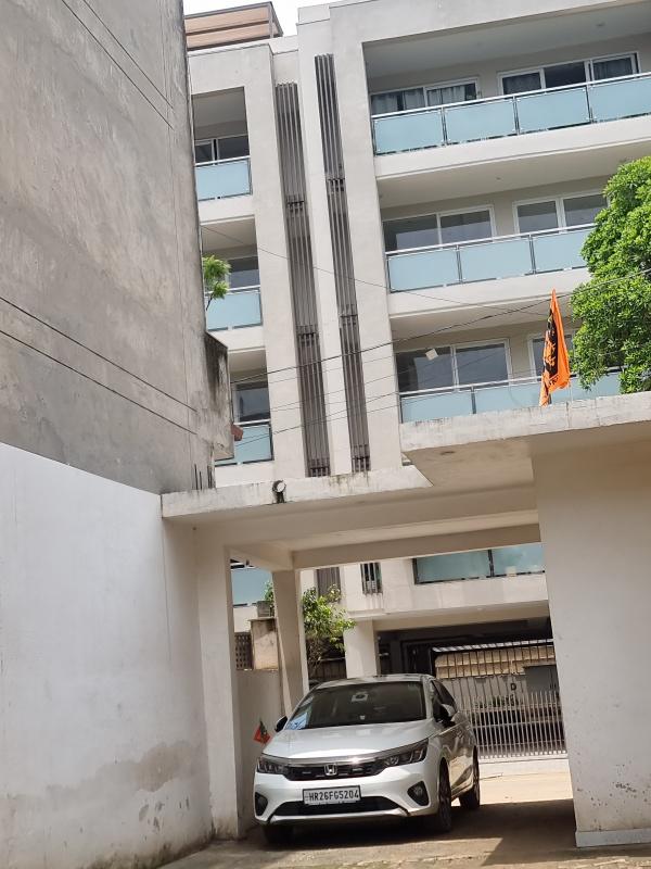 8 BHK 500 Sq. Yards House for Sale in Block A, Sushant Lok Phase I, Gurgaon