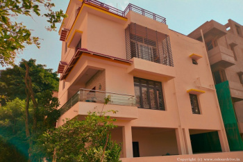 2 BHK Flat for Sale in Sanivarapupeta, Eluru