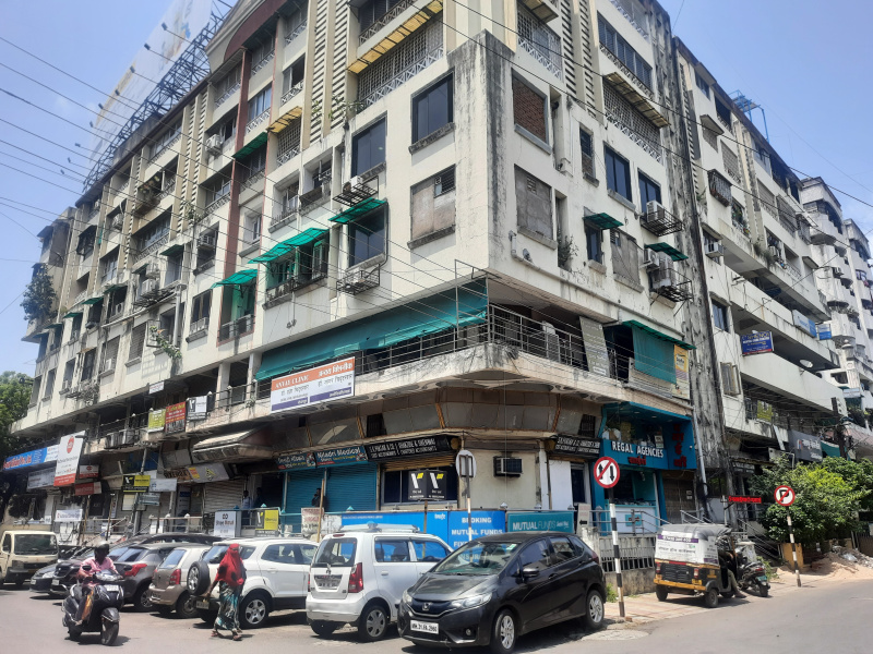  350 Sq.ft. Commercial Shop for Sale in Dhantoli, Nagpur