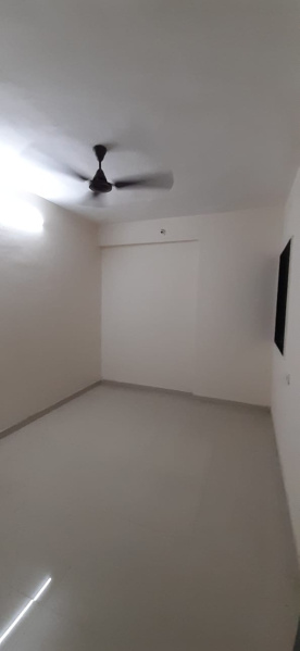 2 BHK Apartment 850 Sq.ft. for Sale in Panchpakhadi, Thane