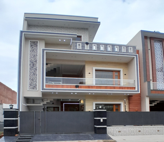 3 BHK House 3200 Sq.ft. for Sale in Sector 125 Mohali