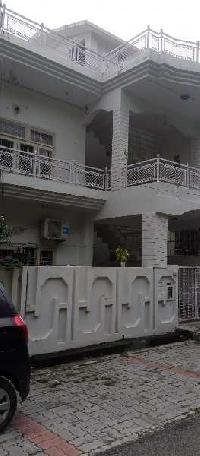 4 BHK House for Sale in Vishal Khand 3, Gomti Nagar, Lucknow