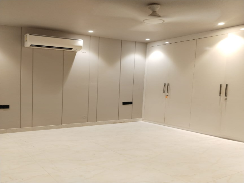 2 BHK Builder Floor 283 Sq. Yards for Sale in Sector 43 Gurgaon