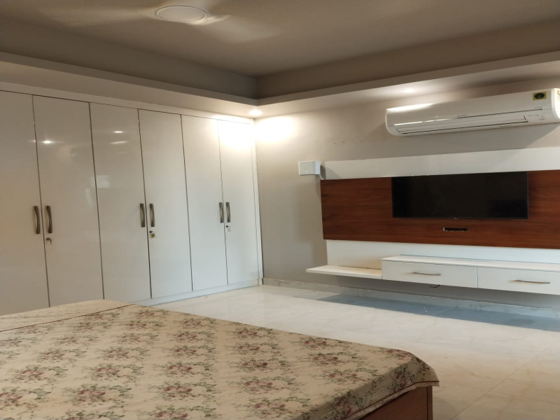2 BHK Builder Floor 283 Sq. Yards for Sale in Sector 43 Gurgaon